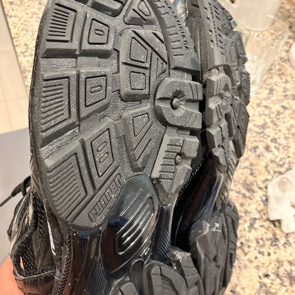 Balenciaga Runners - Picture 2 of 8